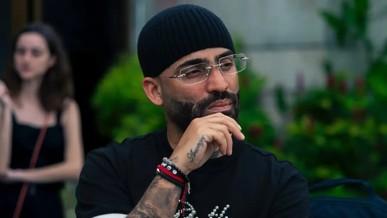 Arcángel en estudio grabando 'La octava maravilla', su primer álbum creado sin marihuana ni alcohol, con expresión de claridad y enfoque renovado