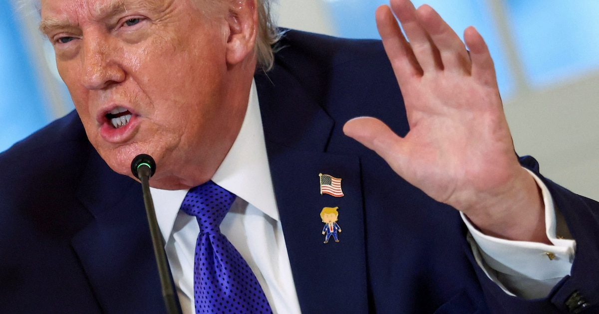 Barco petrolero cargando 50 millones de barriles de crudo venezolano bajo acuerdo con EE.UU. en puerto de Venezuela