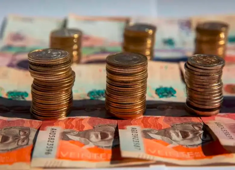 Gráfico del Indicador de Seguimiento a la Economía (ISE) mostrando el alza del 3,1% en noviembre de 2025 con sectores destacados como servicios públicos y comercio