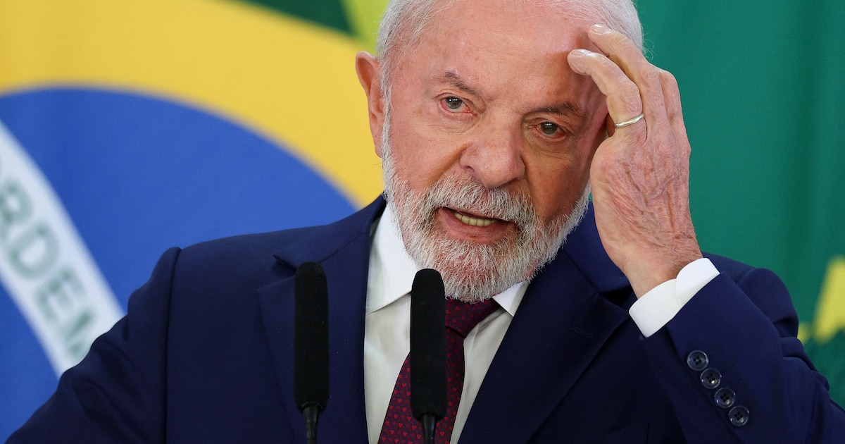 Gráfico comparativo de la deuda pública de Brasil frente al PIB, con proyección al 99% para 2030 y análisis de impacto económico