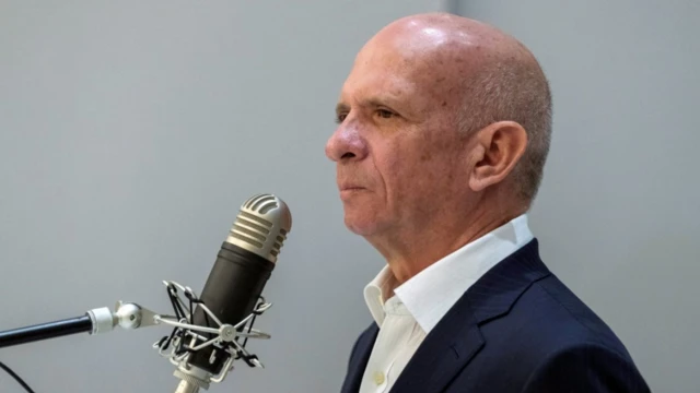 Hugo 'El Pollo' Carvajal declarando ante la CPI con audios que incriminan a Maduro y Cabello en crímenes de Estado