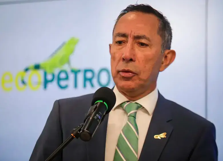 Gráfico comparativo de la utilidad neta de Ecopetrol desde 2020 hasta 2025 mostrando el desplome histórico del 39% en 2025