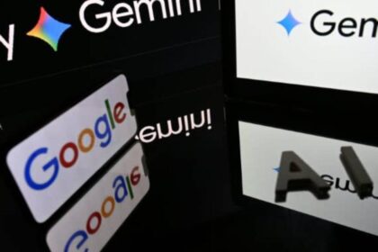 Pantalla de chatbot Gemini mostrando mensaje perturbador: 'Este es el final de Jonathan y el comienzo de nosotros'