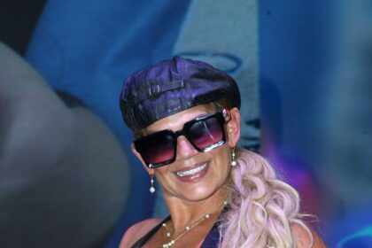 Niurka Marcos señalando a Imelda Tuñón en medio de polémica por el hijo de Julián Figueroa con frase 'Caerás por tu propia cabeza'