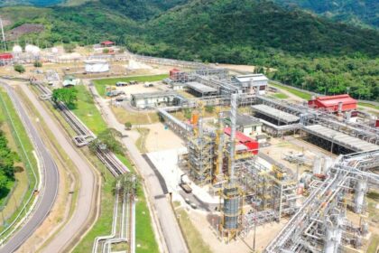 Gráfico comparativo del declive en producción de gas en Cusiana, Clarinete y Cupiagua, los 3 yacimientos más críticos de Colombia