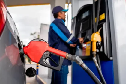 Mapa de Colombia con precios actualizados de gasolina por ciudad tras el aumento de $400 en mayo 2024