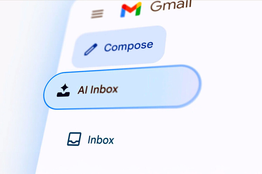 Captura de Gmail mostrando la herramienta 'Ayúdame a escribir' con Gemini 1.5 generando una respuesta adaptada al tono del correo recibido