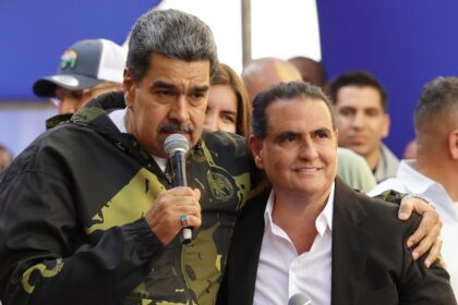 Alex Saab en imagen oficial durante su etapa como 'diplomático' en Venezuela antes de su extradición a EE.UU. por corrupción