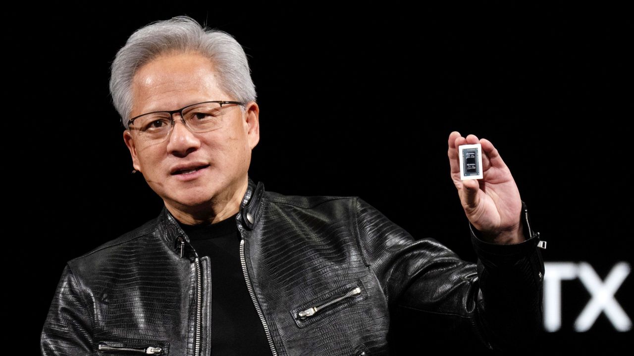 Superchip Nvidia RTX Spark con GPU Blackwell y CPU Grace de 20 núcleos en una placa base futurista