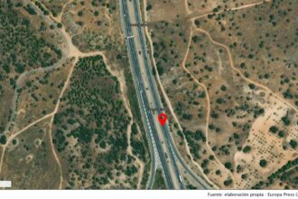 Vehículos de emergencia en el km 76 de la A-42 tras colisión con heridos incluyendo un bebé de 5 meses