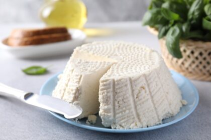 Envases de requesón salvadoreño y mexicano retirados por posible contaminación con listeria